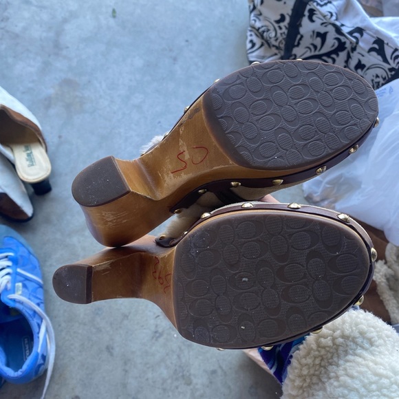 Coach Clogs - Picture 2 of 4